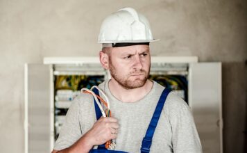 Czy praca na umowę zlecenie wlicza się do emerytury