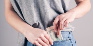 Oszczędzanie w podróży