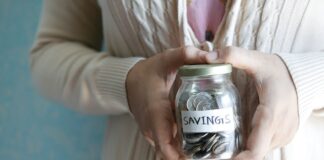 Jak oszczędzać na rachunkach