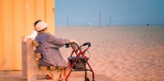 Jakie są różnice między emeryturą a rentą?