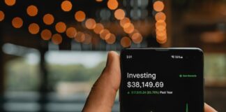 Jak kontrolować emocje podczas inwestowania?