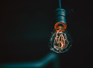 Jak zadać pytanie sztucznej inteligencji? Jak zadać pytanie sztucznej inteligencji?