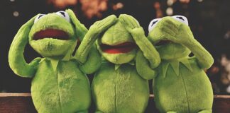 Co jest złego w internecie? Co jest złego w internecie?