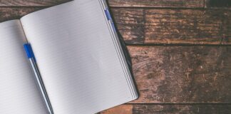 Jak zrobić arkusz w autocadzie?