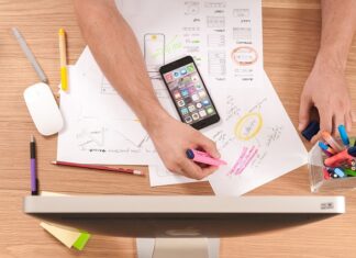 Jak sprzedawać usługi telekomunikacyjne? Jak sprzedawać usługi telekomunikacyjne?