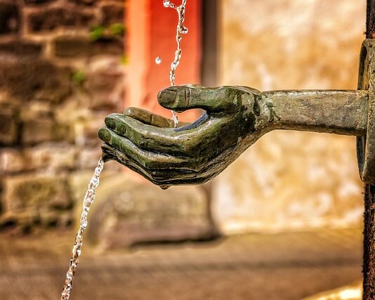 Jak wywołać funkcję w SQL?