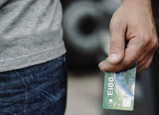 Oszczędzaj z E100 każdego dnia karta paliwowa e100