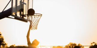 Jak zrobić odbicie w wodzie?